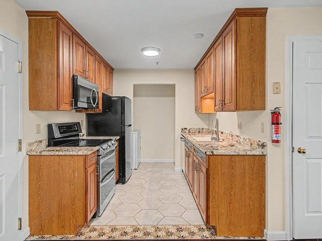 249 Hildred Drive, Burlington, VT 05401