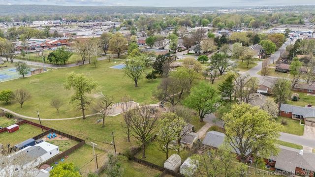 4647 S Quincy Place, Tulsa, OK 74105