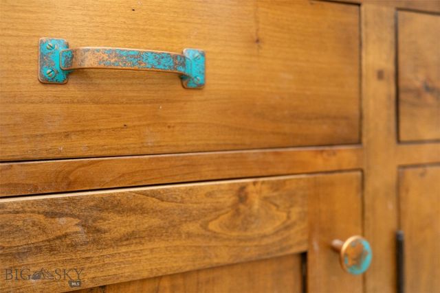 710 Nebula, Livingston, MT 59047