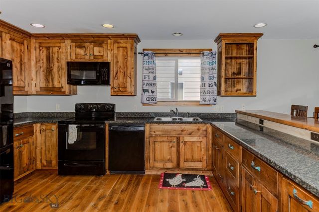 710 Nebula, Livingston, MT 59047
