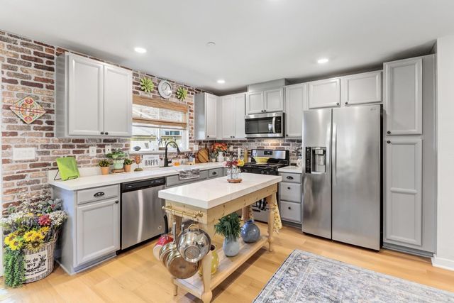 4344 White Ash Ln, Sacramento, CA 95834