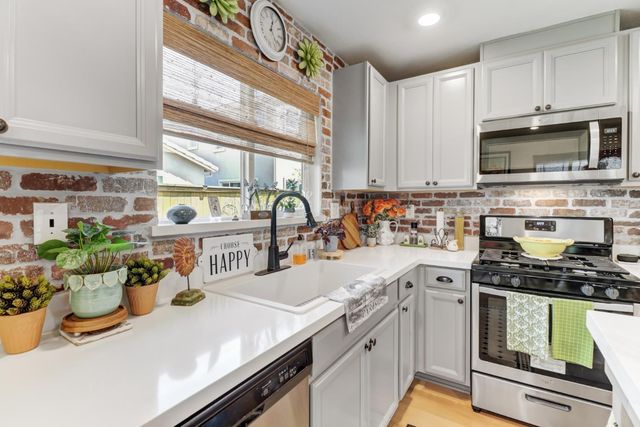 4344 White Ash Ln, Sacramento, CA 95834
