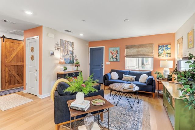 4344 White Ash Ln, Sacramento, CA 95834