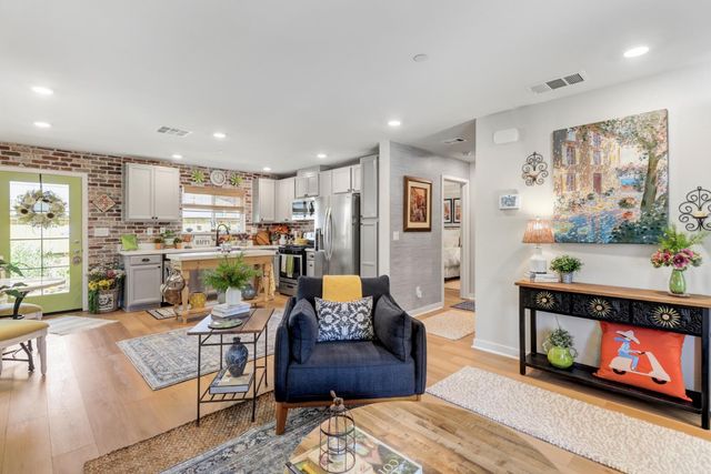 4344 White Ash Ln, Sacramento, CA 95834