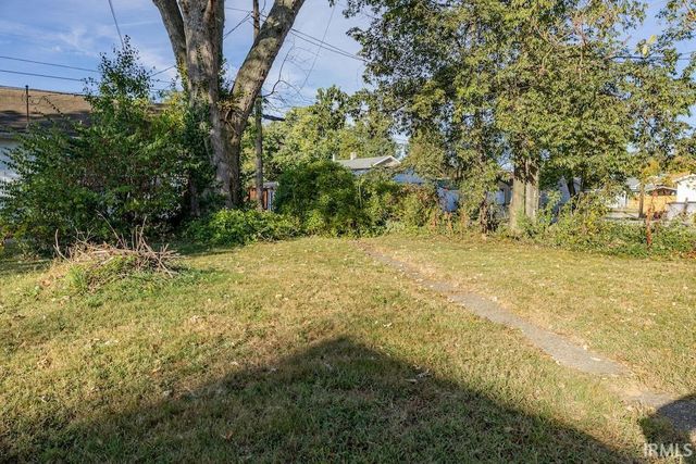 1313 E Saint Clair Street, Vincennes, IN 47591