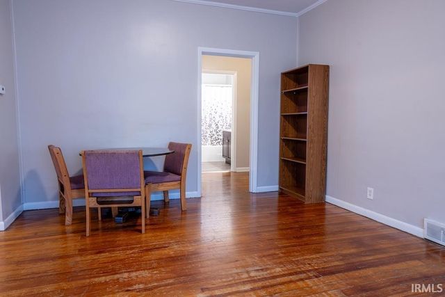 1313 E Saint Clair Street, Vincennes, IN 47591