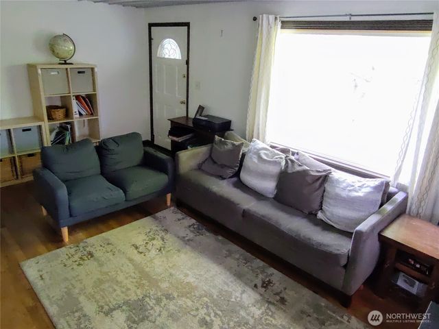 14818 5th Avenue NE, Shoreline, WA 98155