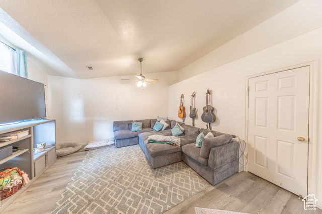 3762 W 4700 S, Roy, UT 84067