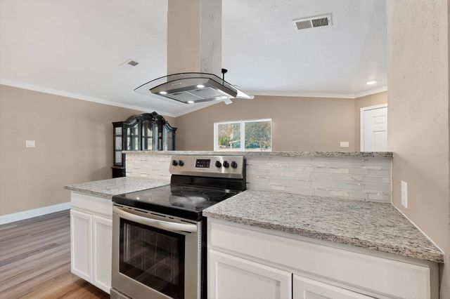 2007 Red Cloud Drive, Dallas, TX 75217