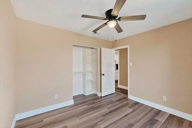 2007 Red Cloud Drive, Dallas, TX 75217