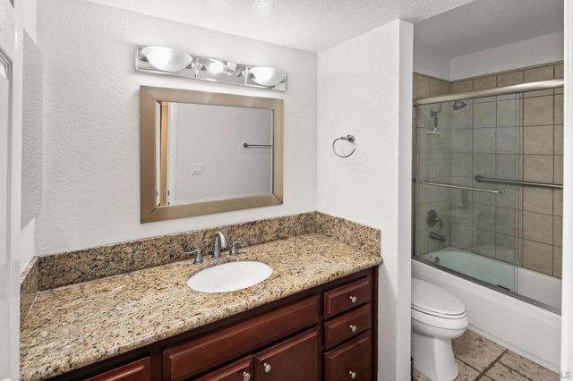 3098 Rue Dorleans 215, San Diego, CA 92110