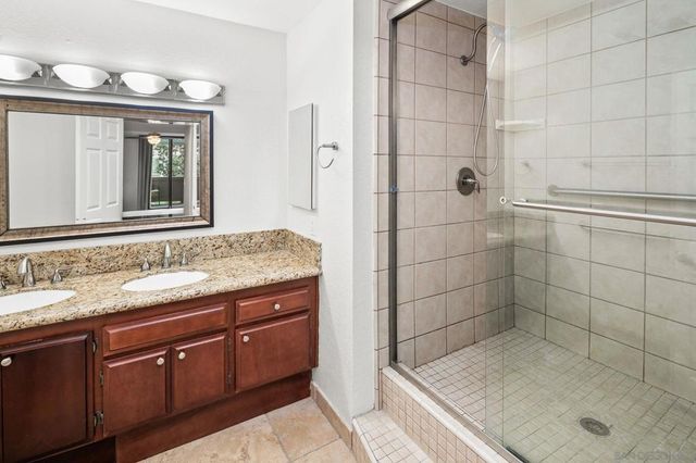 3098 Rue Dorleans 215, San Diego, CA 92110