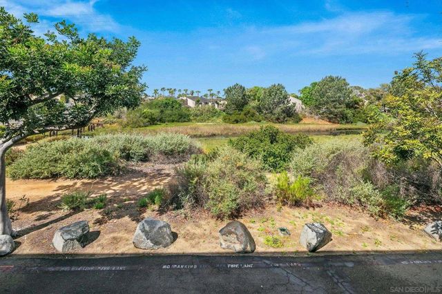 3098 Rue Dorleans 215, San Diego, CA 92110