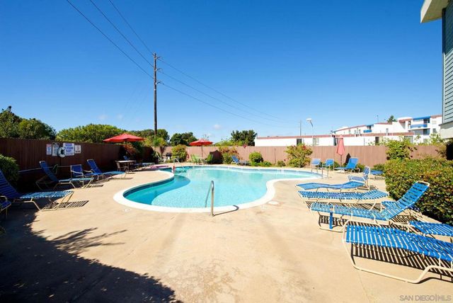 3098 Rue Dorleans 215, San Diego, CA 92110