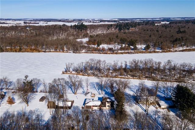 9556 27th Avenue, Eau Claire, WI 54703