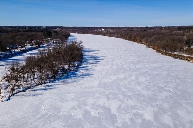 9556 27th Avenue, Eau Claire, WI 54703