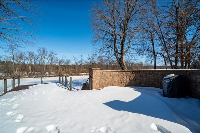 9556 27th Avenue, Eau Claire, WI 54703