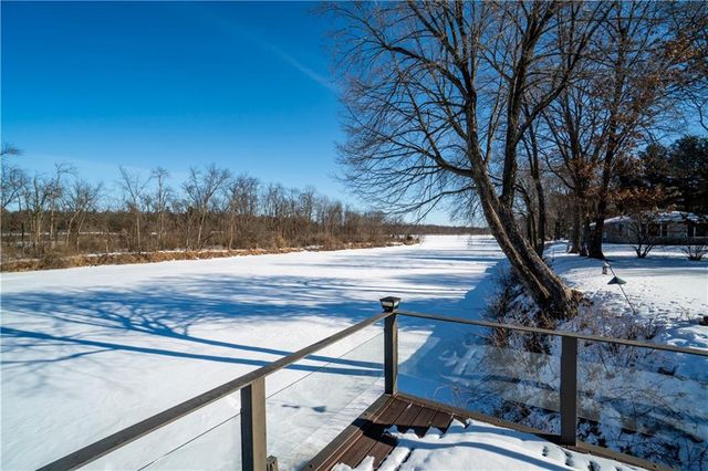 9556 27th Avenue, Eau Claire, WI 54703