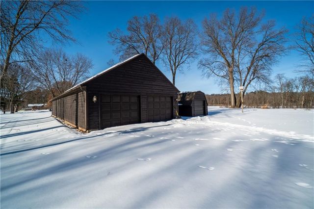 9556 27th Avenue, Eau Claire, WI 54703