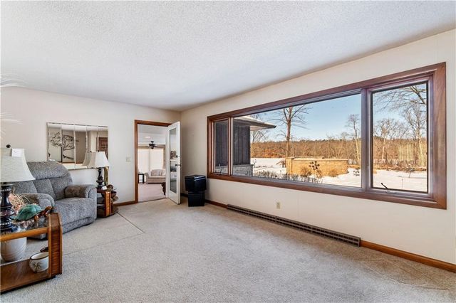 9556 27th Avenue, Eau Claire, WI 54703