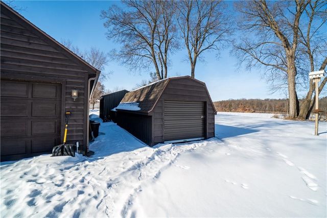 9556 27th Avenue, Eau Claire, WI 54703