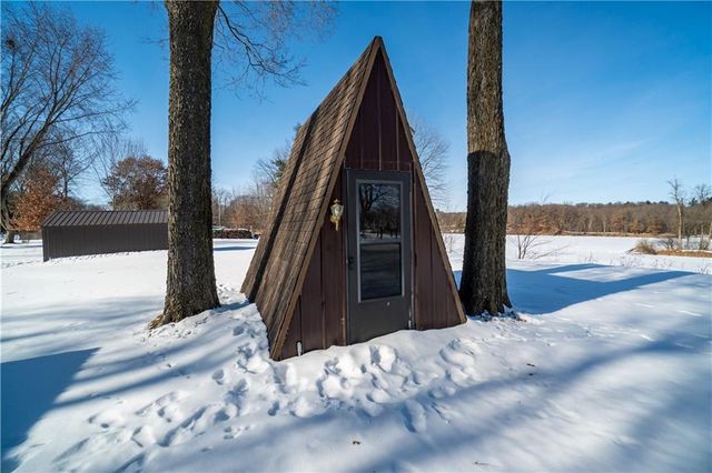 9556 27th Avenue, Eau Claire, WI 54703