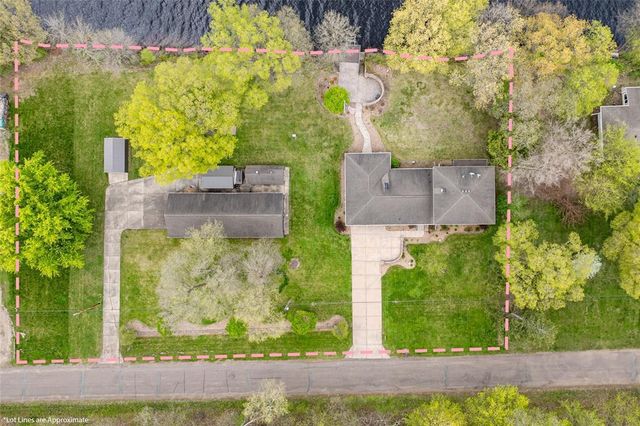 9556 27th Avenue, Eau Claire, WI 54703