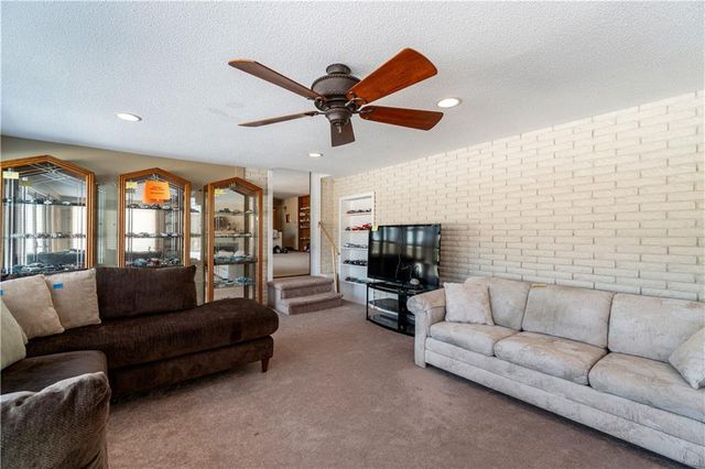 9556 27th Avenue, Eau Claire, WI 54703