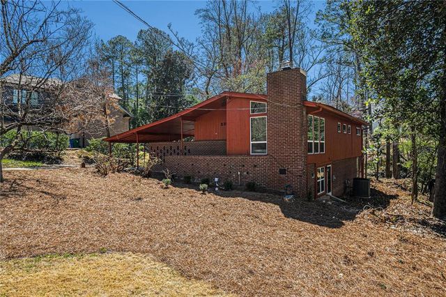 2208 Abby NE Lane, Atlanta, GA 30345