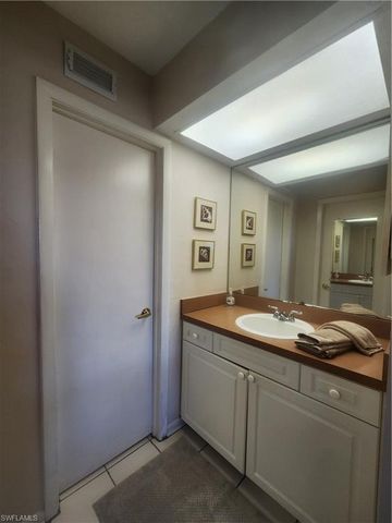 4069 Northlight DR # 1805, Naples, FL 34112