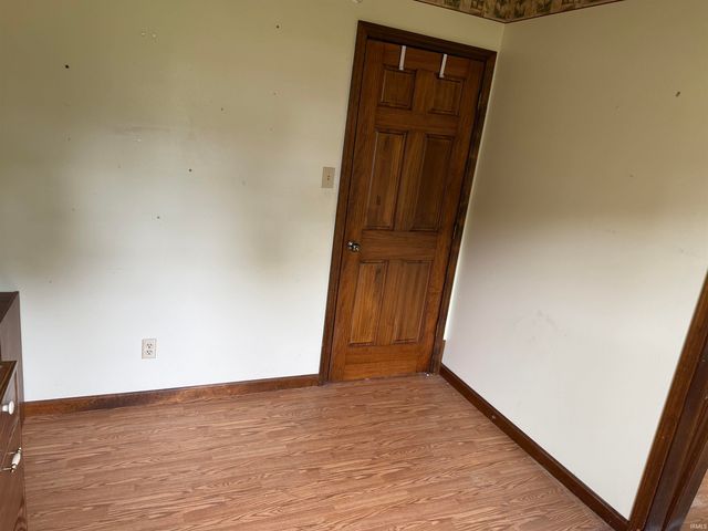 7344 Oakpark Drive, Newburgh, IN 47630