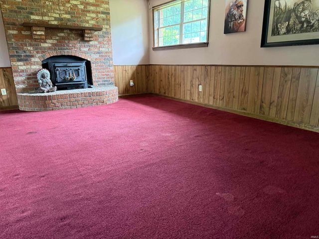 7344 Oakpark Drive, Newburgh, IN 47630