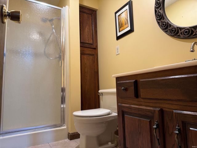 7344 Oakpark Drive, Newburgh, IN 47630
