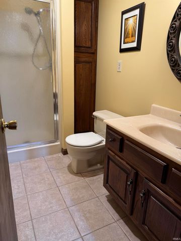 7344 Oakpark Drive, Newburgh, IN 47630