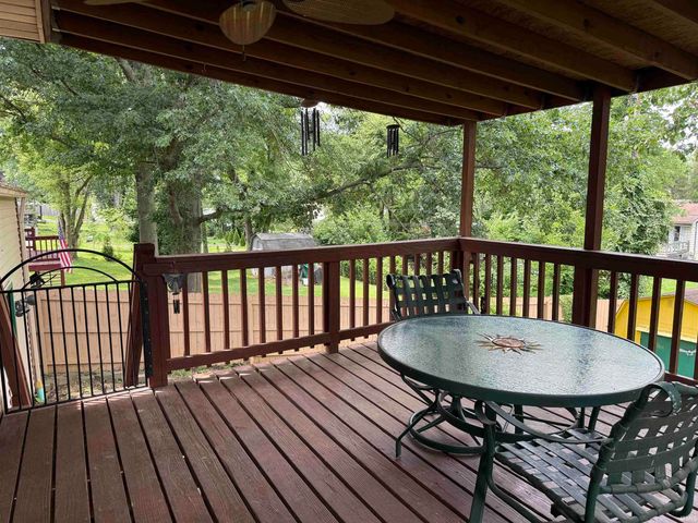 7344 Oakpark Drive, Newburgh, IN 47630
