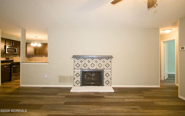 133 Frontier Way, Tinton Falls, NJ 07753