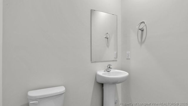 719 Lazy Elm Lane, Aberdeen, NC 28315