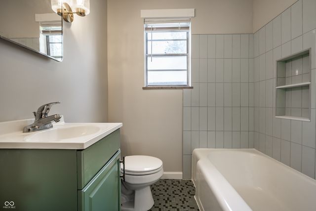 1651 W 57th Street, Indianapolis, IN 46228