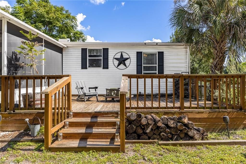 18690 Matt RD, NORTH FORT MYERS, FL 33917 — photo 3