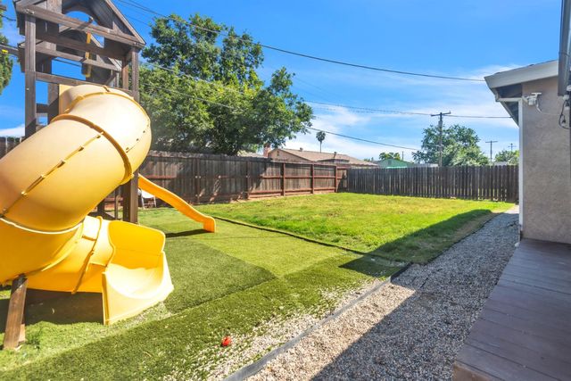 129 Withington Ave, Rio Linda, CA 95673