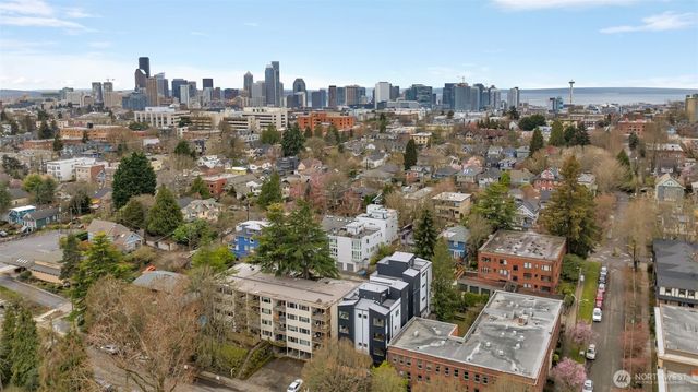 435 19th Avenue E, Seattle, WA 98112