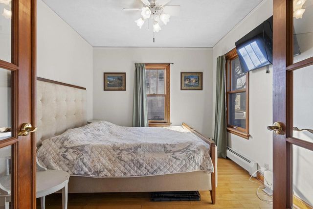 2111 HAMILTON STREET, Manitowoc, WI 54220