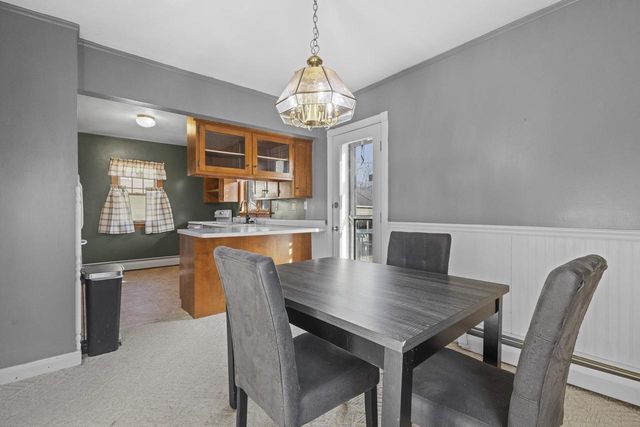 2111 HAMILTON STREET, Manitowoc, WI 54220