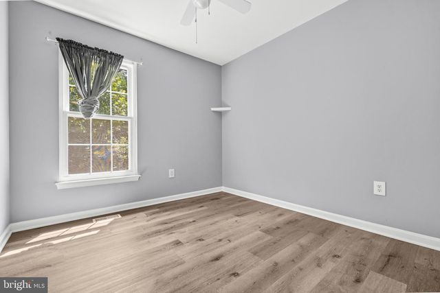 4217 KENTON CIR, Dumfries, VA 22025