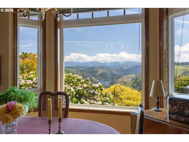 26993 S KINZY Rd, Estacada, OR 97023