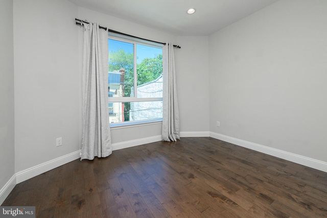 1439 N NEWKIRK ST, Philadelphia, PA 19121