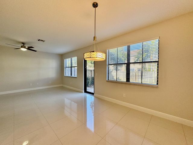 9623 Town Parc Circle S, Parkland, FL 33076