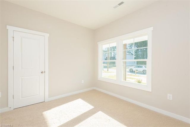 1061 Pinnix Loop, Burlington, NC 27217