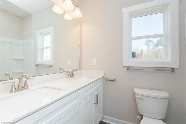 1061 Pinnix Loop, Burlington, NC 27217