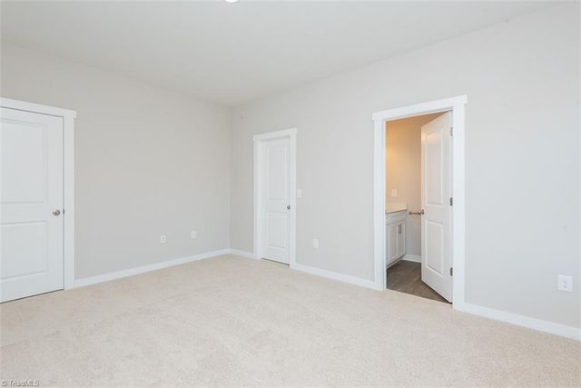 1061 Pinnix Loop, Burlington, NC 27217